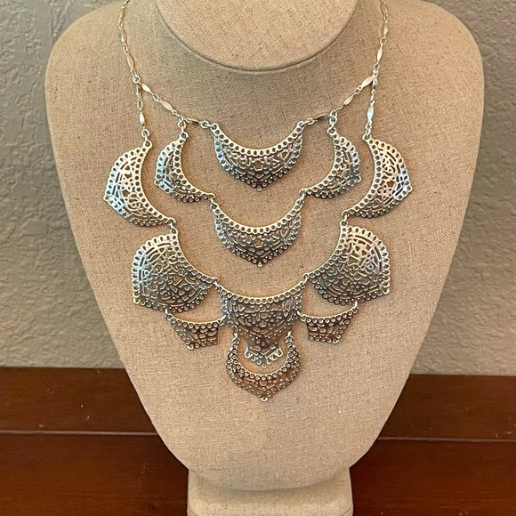 Silver Stella & Dot Chandelier Necklace - Picture 1 of 4